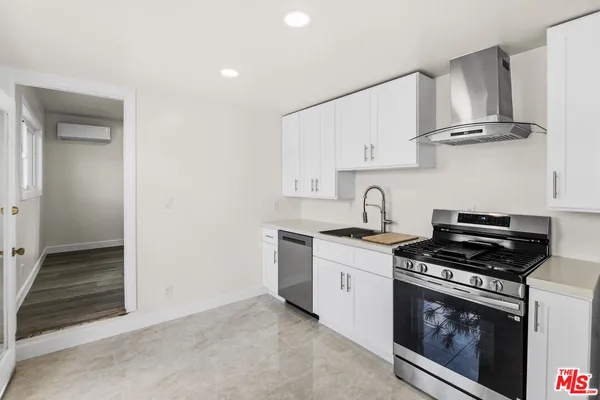 $2,395 | 14808 Condon Avenue, Unit 2, Lawndale, CA 90260