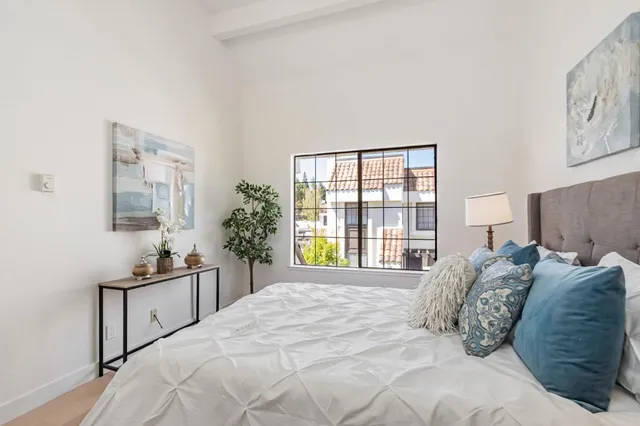 $1,325,000 | 19972 Portal Plaza, Cupertino, CA 95014