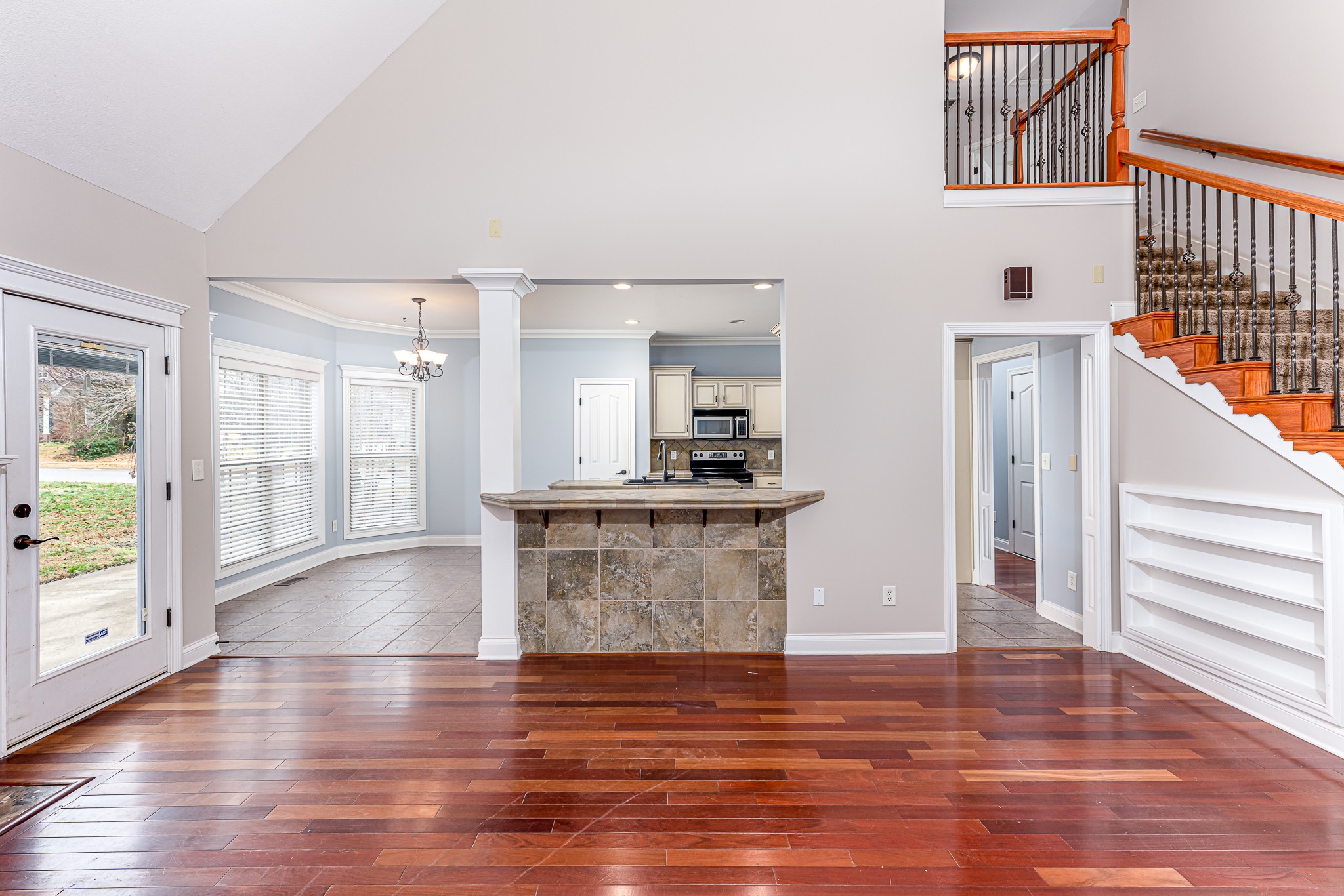 1094 Drakes Cove Road South Adams, TN 37010 - Photo 5 of 12