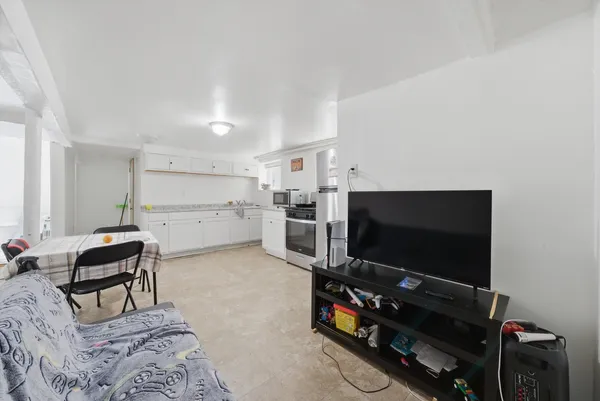 $509,900 | 1025 North Trumbull Avenue, Chicago, IL 60651