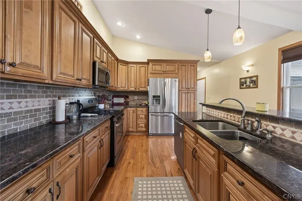 $389,900 | 213 Shanty Creek Road, Hastings, NY 13036