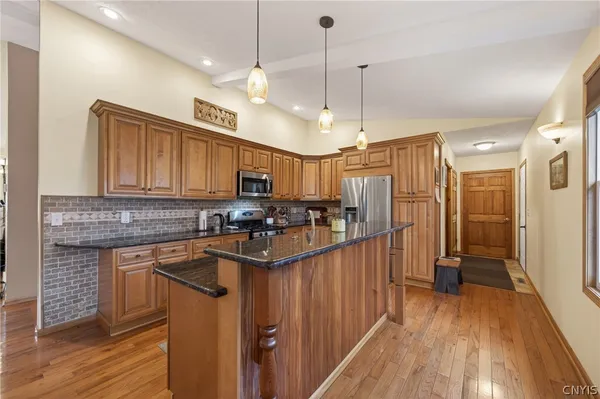 $389,900 | 213 Shanty Creek Road, Hastings, NY 13036