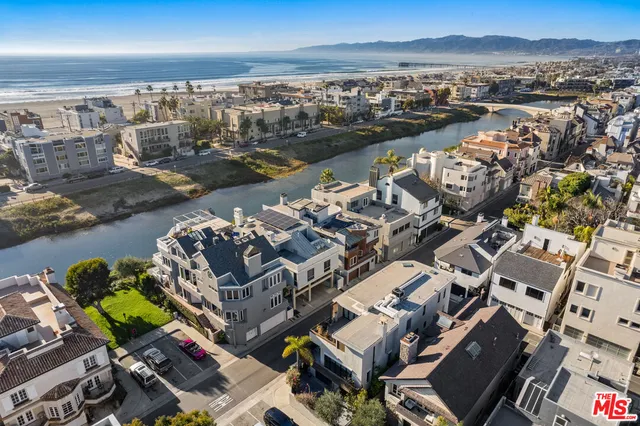 $18,150 | 4616 Roma Court, Marina del Rey, CA 90292