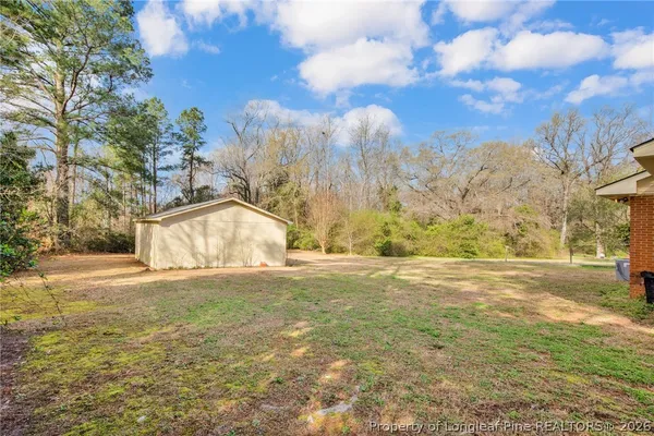 $1,400 | 409 College Drive, Raeford, NC 28376