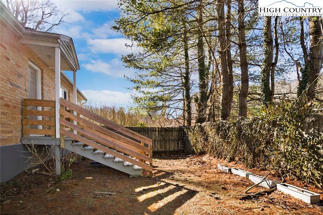 1670 Highway 194 Boone, NC 28607 - Photo 27 of 30 a view of terrace