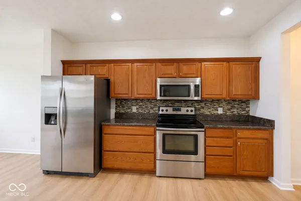 $295,200 | 2363 Shadow Bend Drive, Columbus, IN 47201