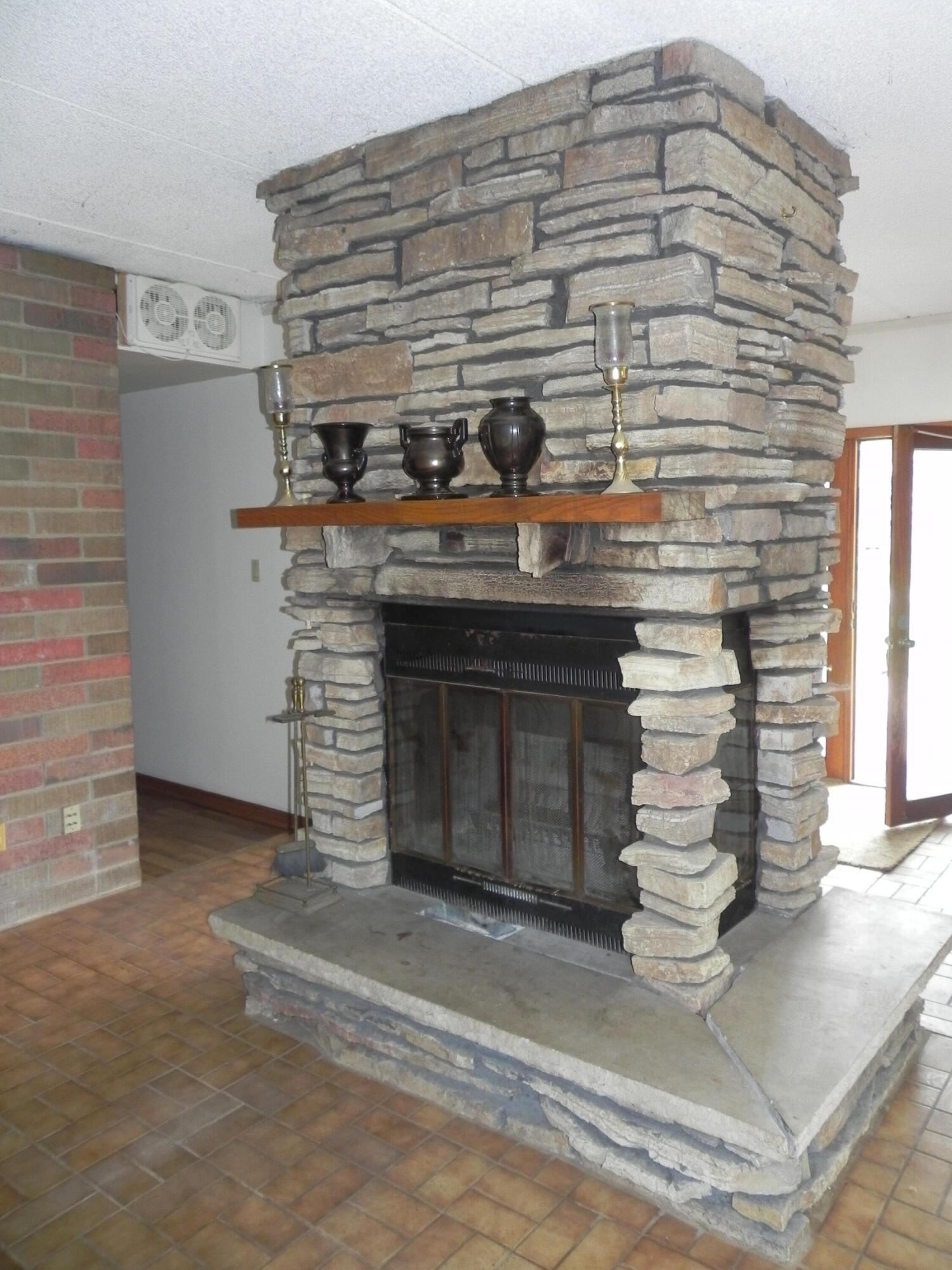 W853 Kiel Road Calumet, WI 53061 - Photo 4 of 28 2 way fireplace