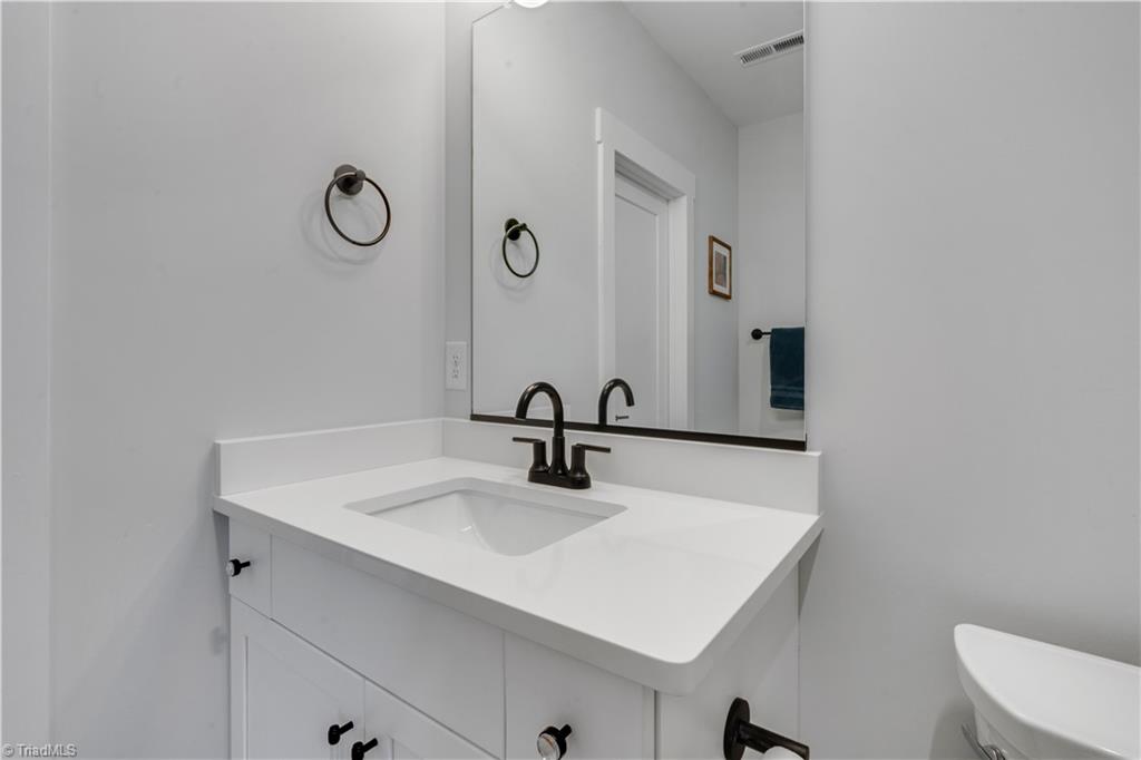 6844 Shields Drive Oak Ridge, NC 27310 - Photo 34 of 49