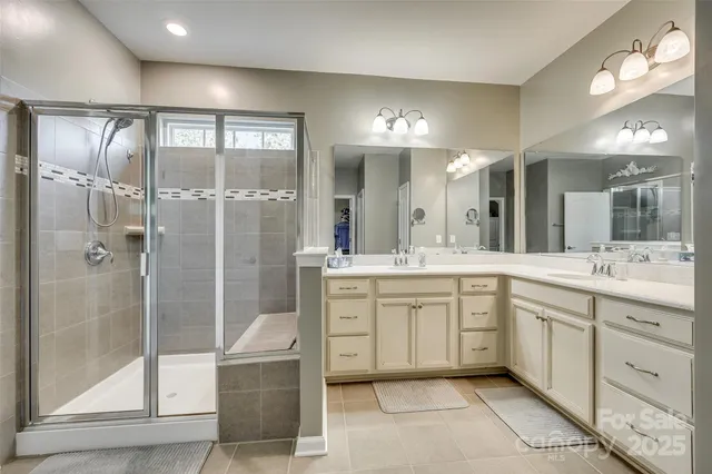 $569,900 | 4083 Home Grown Way, Clover, SC 29710