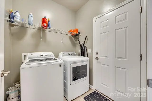 $569,900 | 4083 Home Grown Way, Clover, SC 29710