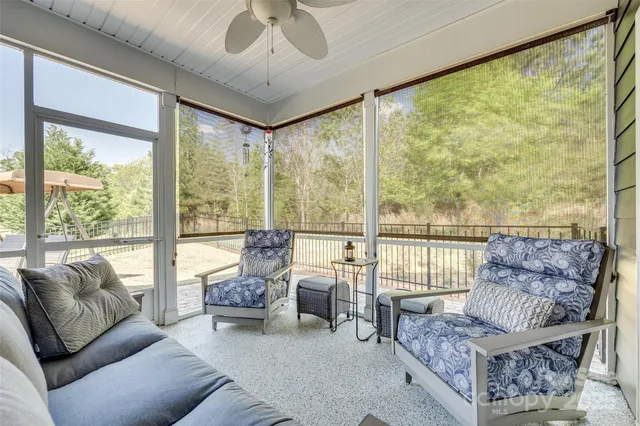 $569,900 | 4083 Home Grown Way, Clover, SC 29710