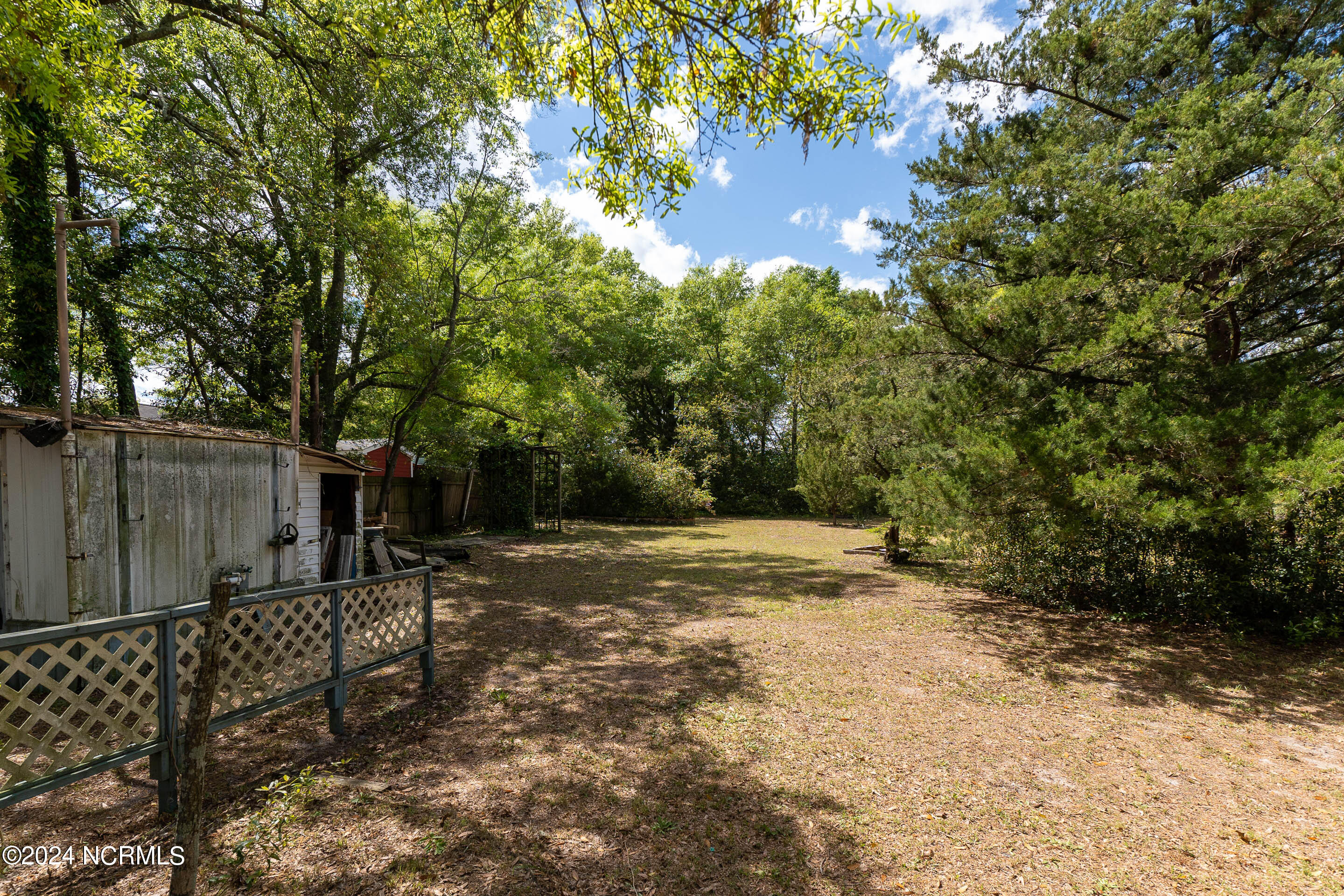 2414 Crossover Road Wilmington, NC 28401 - Photo 37 of 42 2414 Crossover Rd MLS-37