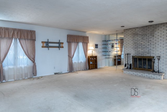 2531 East 1669th Road Ottawa, IL 61350 - Photo 4 of 41