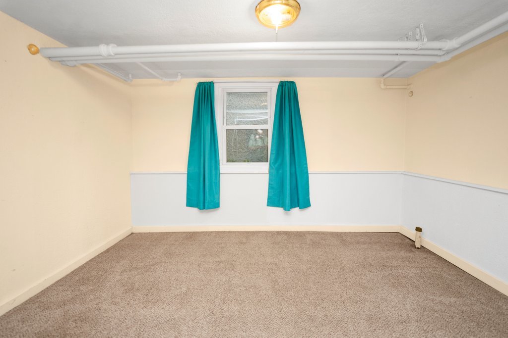 1336 Grove Avenue Berwyn, IL 60402 - Photo 14 of 30