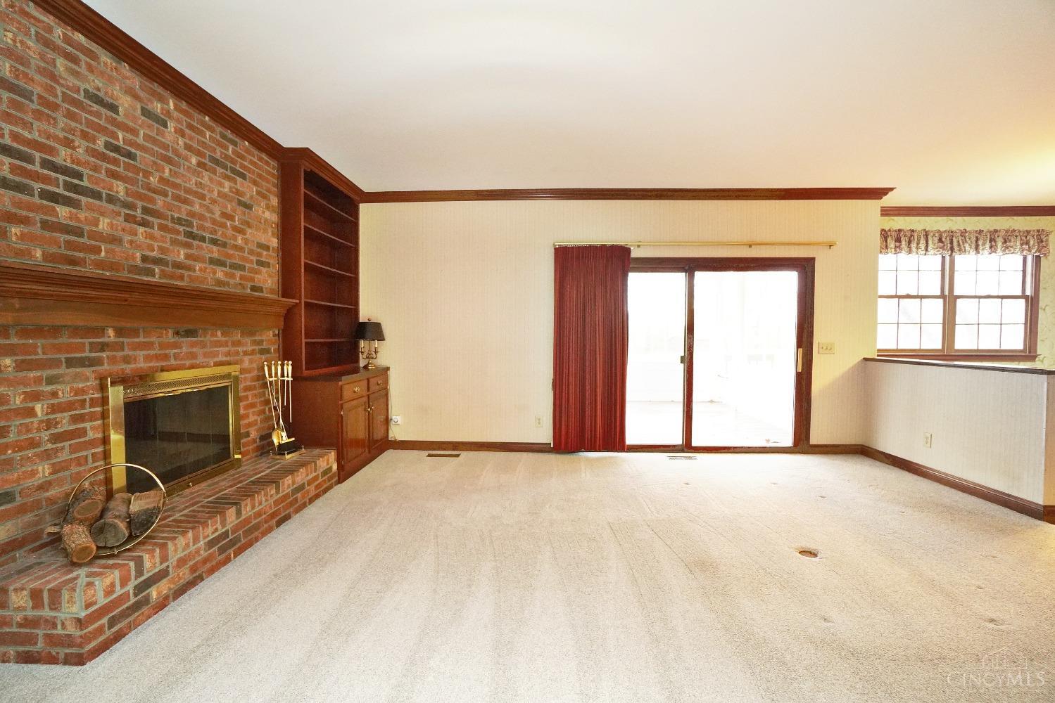 4412 Hubble Road Cincinnati, OH 45247 - Photo 19 of 47