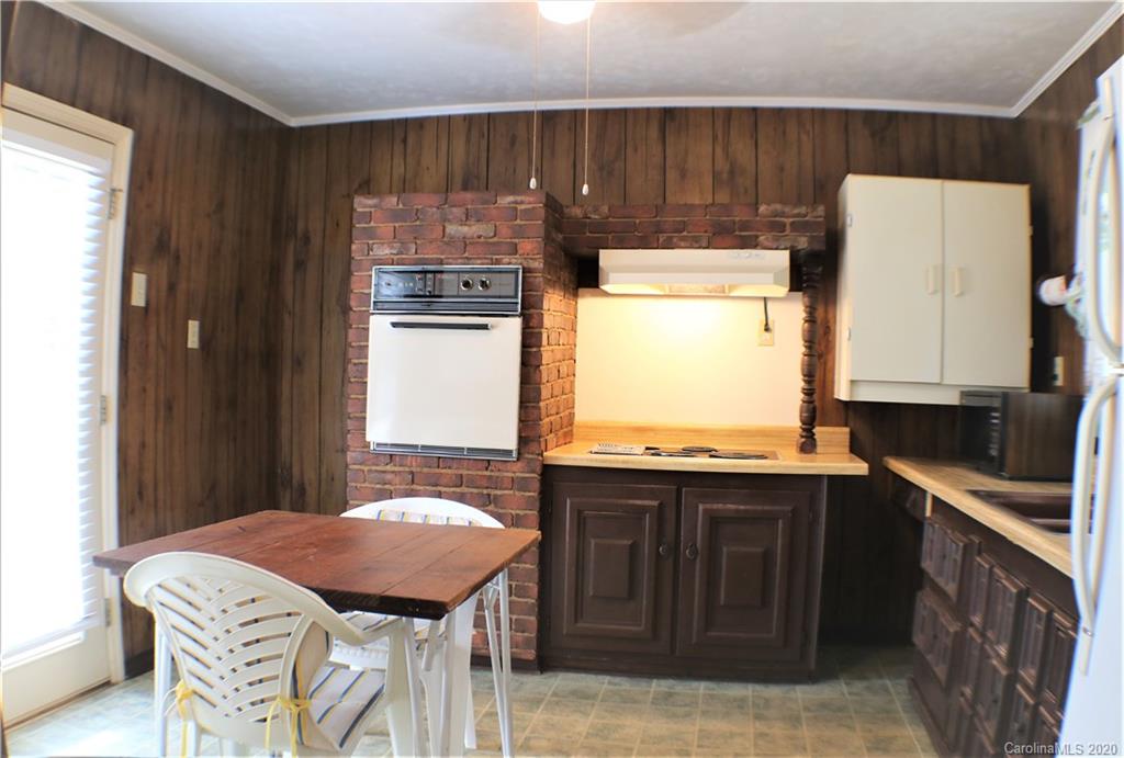 821 Thompson Road Rutherfordton, NC 28139 - Photo 13 of 47