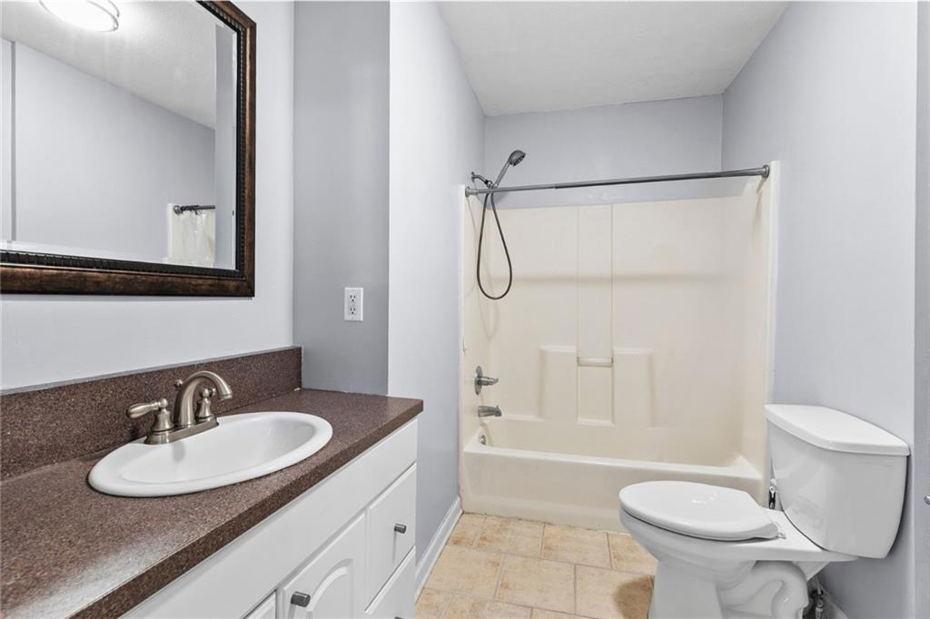 1933 Camellia Drive Decatur, GA 30032 - Photo 11 of 38