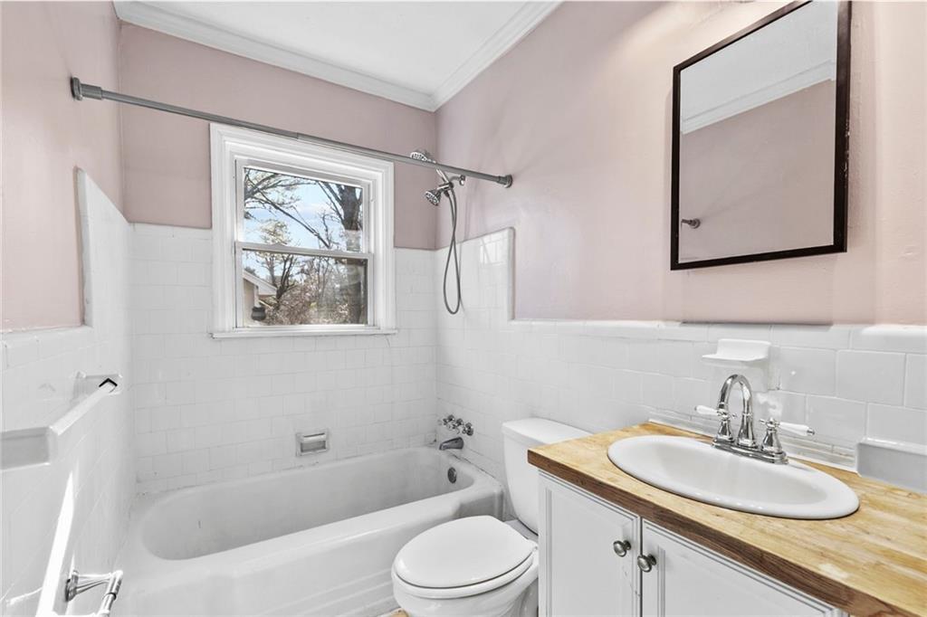 1933 Camellia Drive Decatur, GA 30032 - Photo 22 of 38