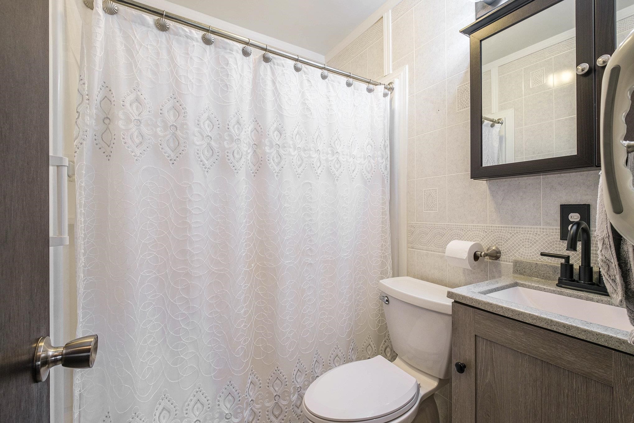 3317 North Genesee Road Flint, MI 48506 - Photo 15 of 20 Gallery Image 15