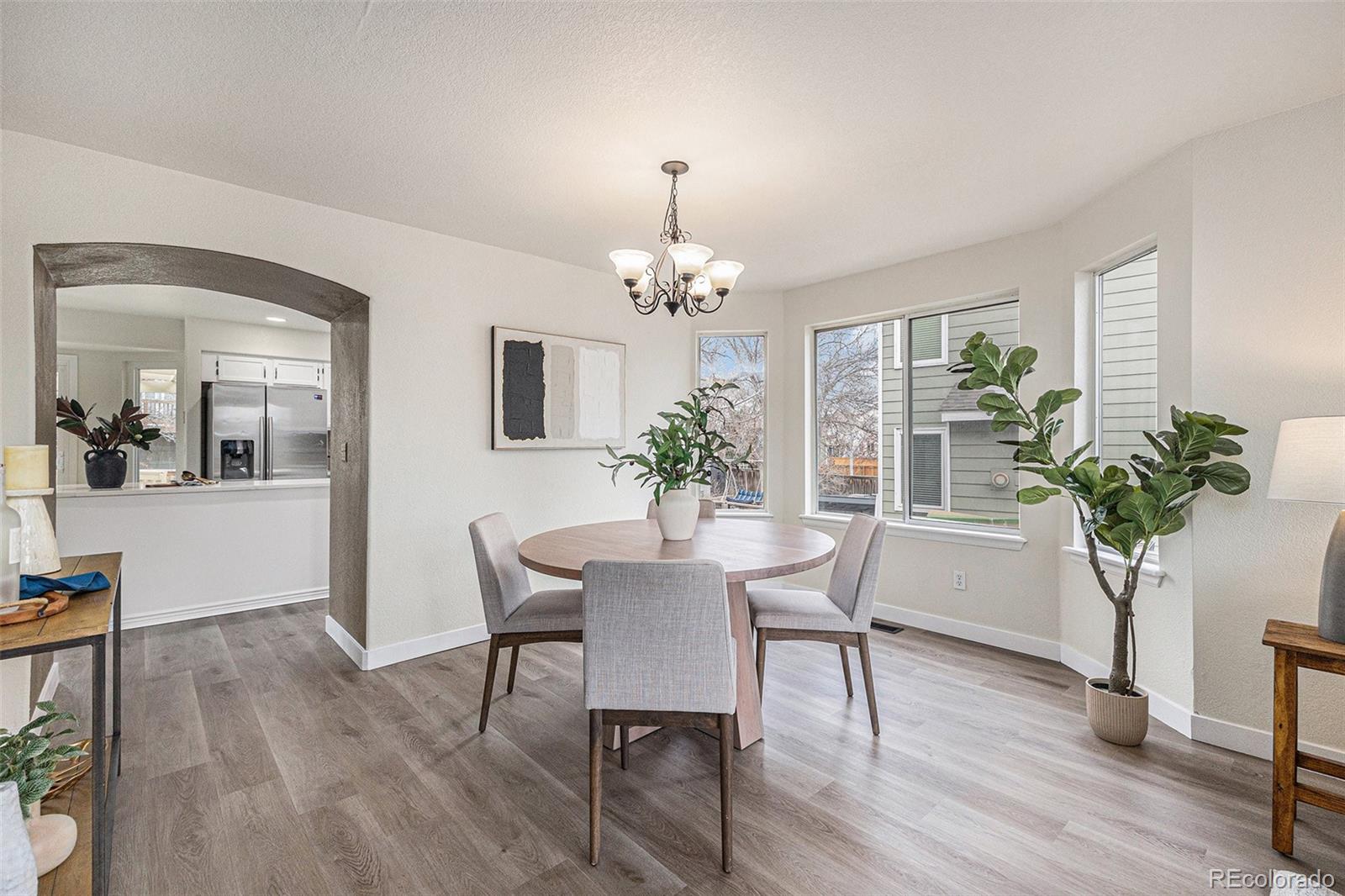 6876 Edgewood Way Highlands Ranch, CO 80130 - Photo 7 of 33 Gallery Image 7