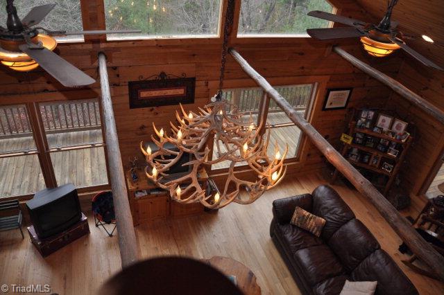 2057 Deer Run Purlear, NC 28665 - Photo 11 of 26 Gallery Image 11