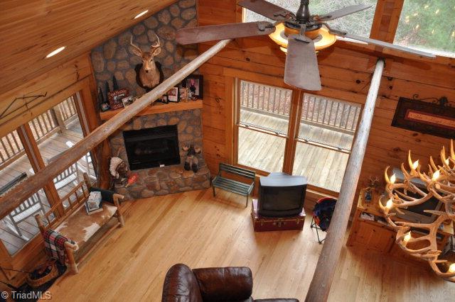 2057 Deer Run Purlear, NC 28665 - Photo 12 of 26 Gallery Image 12