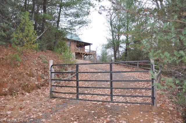 2057 Deer Run Purlear, NC 28665 - Photo 26 of 26 Gallery Image 26