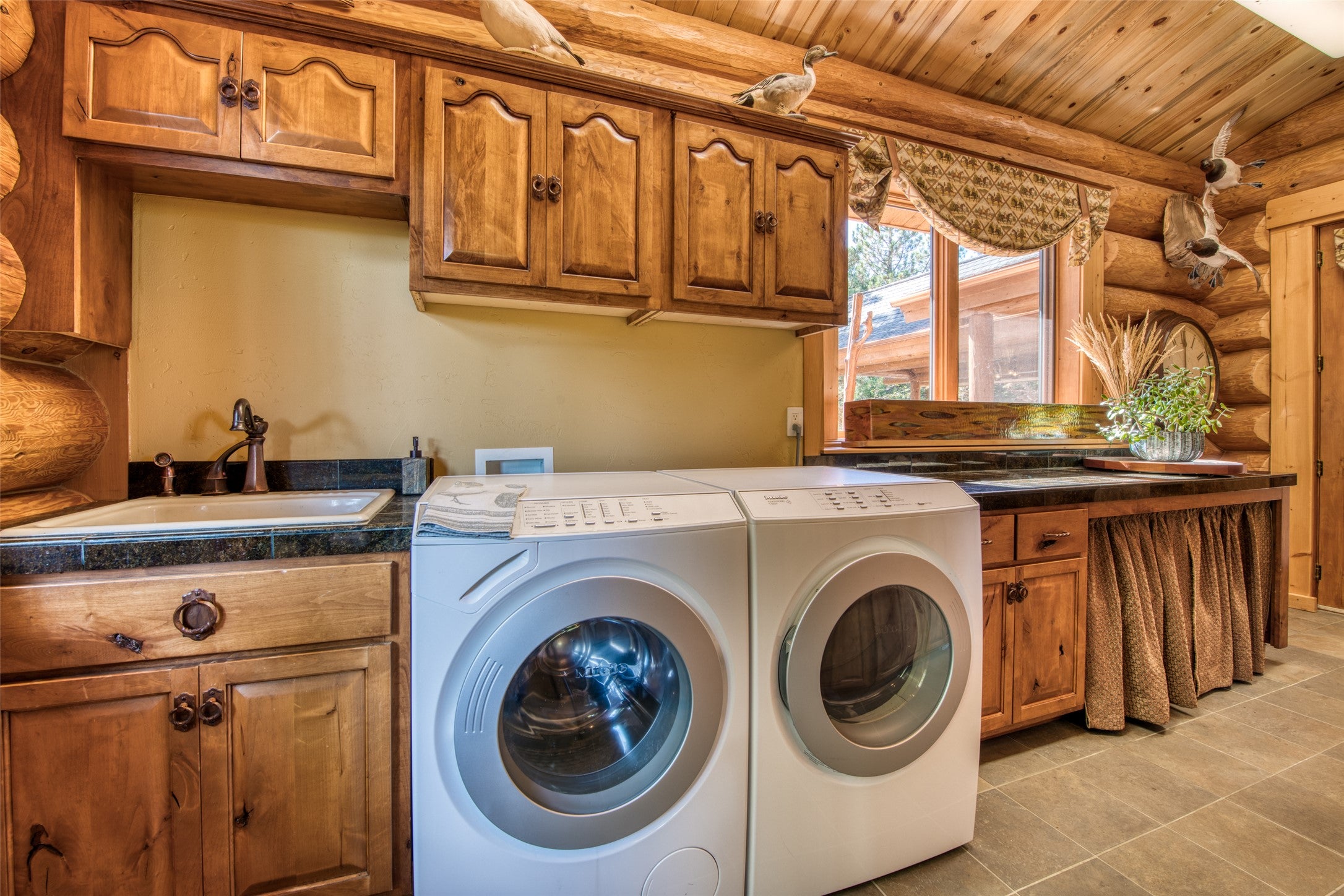 541 Ravenwood Road Darby, MT 59829 - Photo 34 of 97 Gallery Image 34