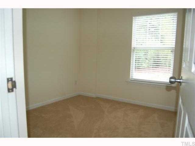 11828 Canemount Street Raleigh, NC 27614 - Photo 4 of 12
