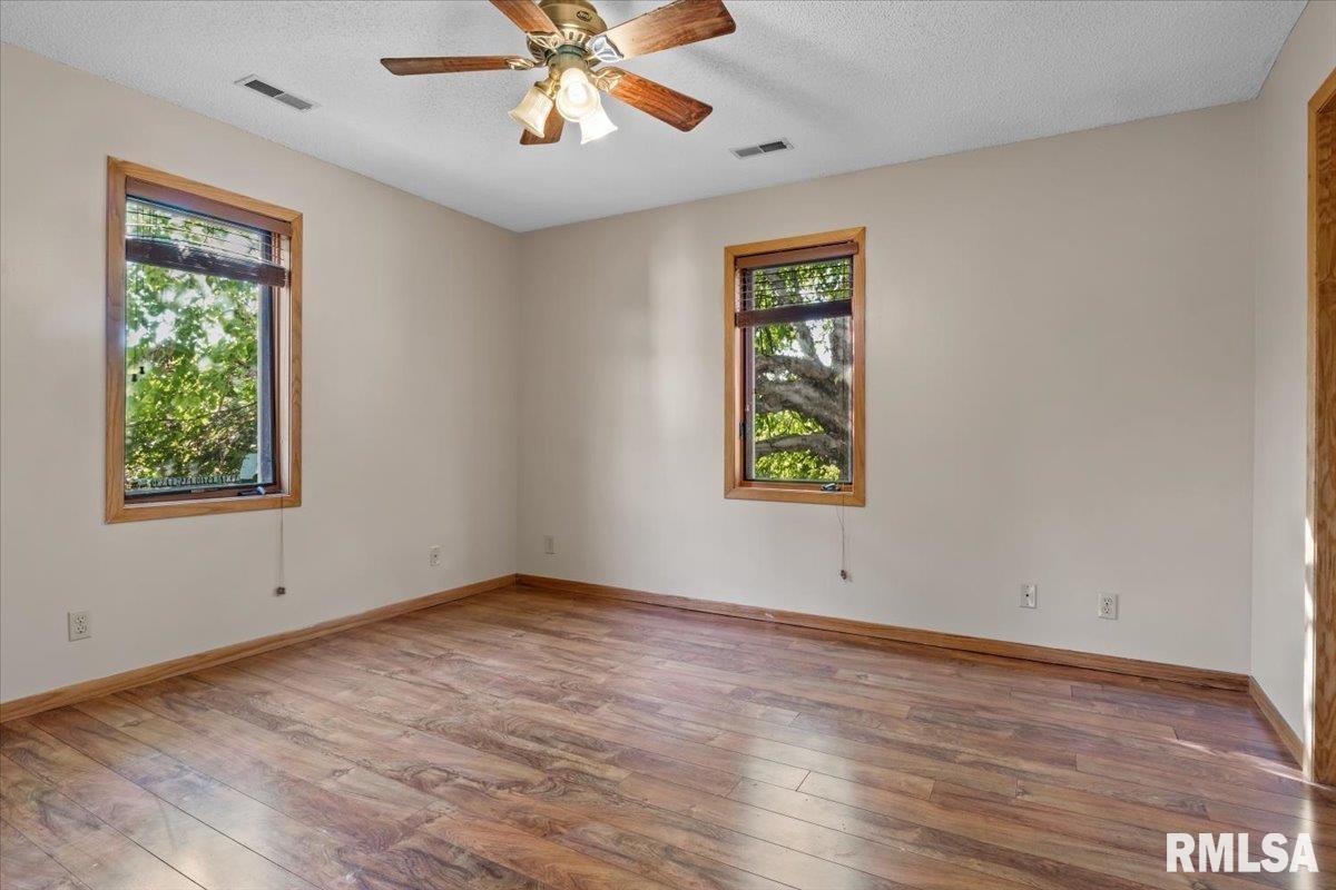 4028 Pinebrook Court Springfield, IL 62711 - Photo 35 of 52 Gallery Image 35