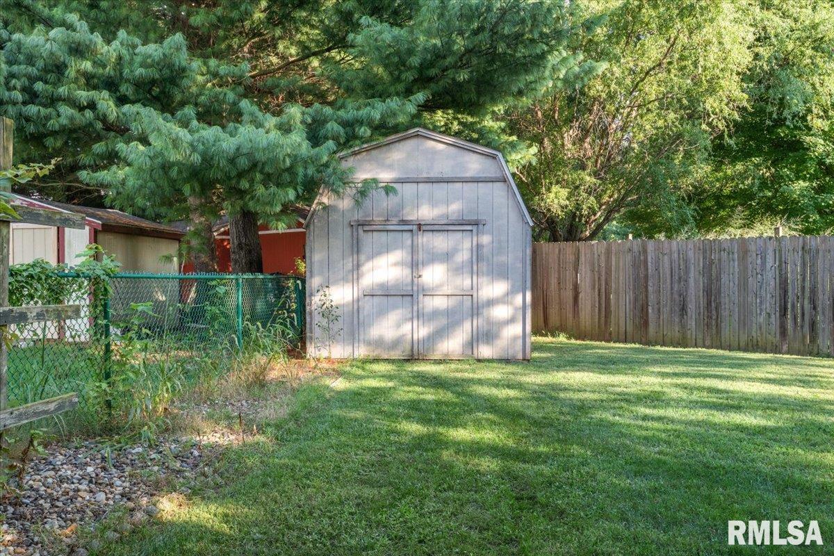 4028 Pinebrook Court Springfield, IL 62711 - Photo 48 of 52 Gallery Image 48