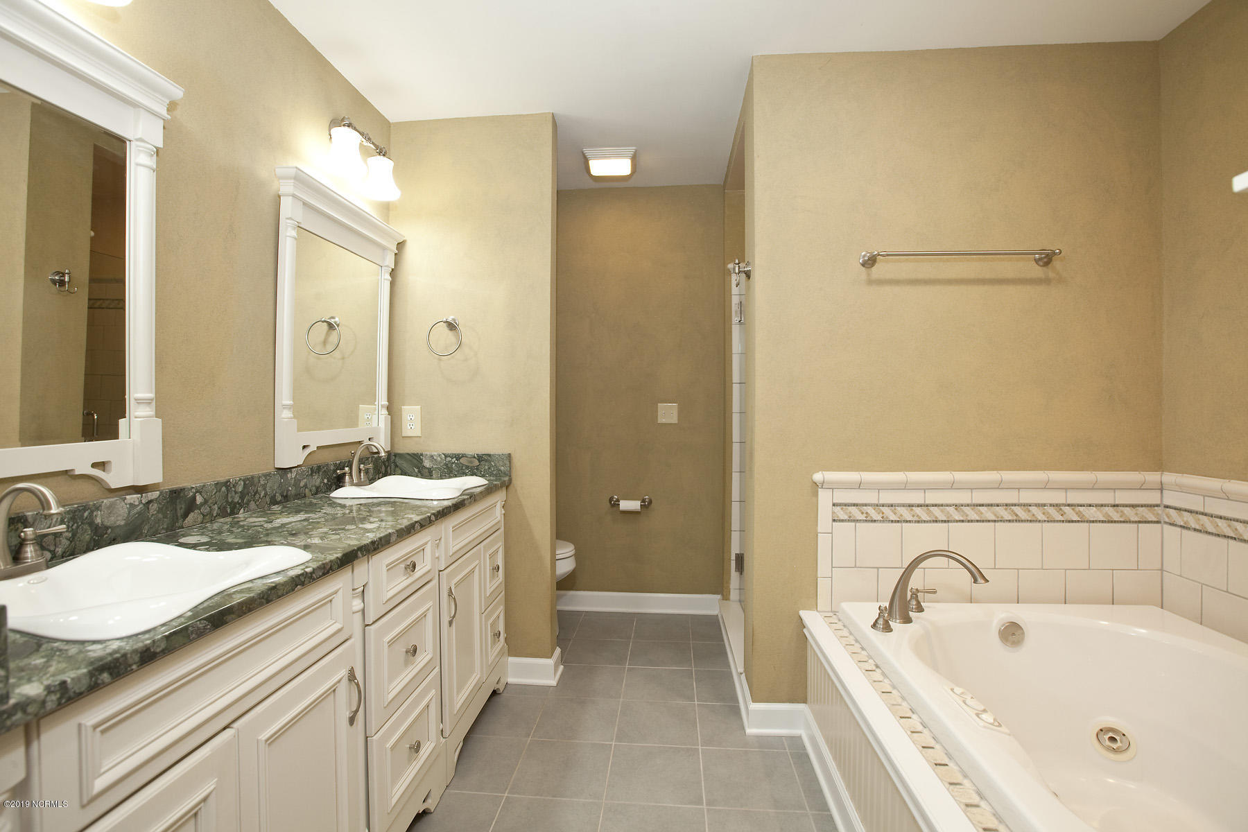 1509 Grove Point Road Wilmington, NC 28409 - Photo 24 of 37 grove point 1509 11mba shane_0478