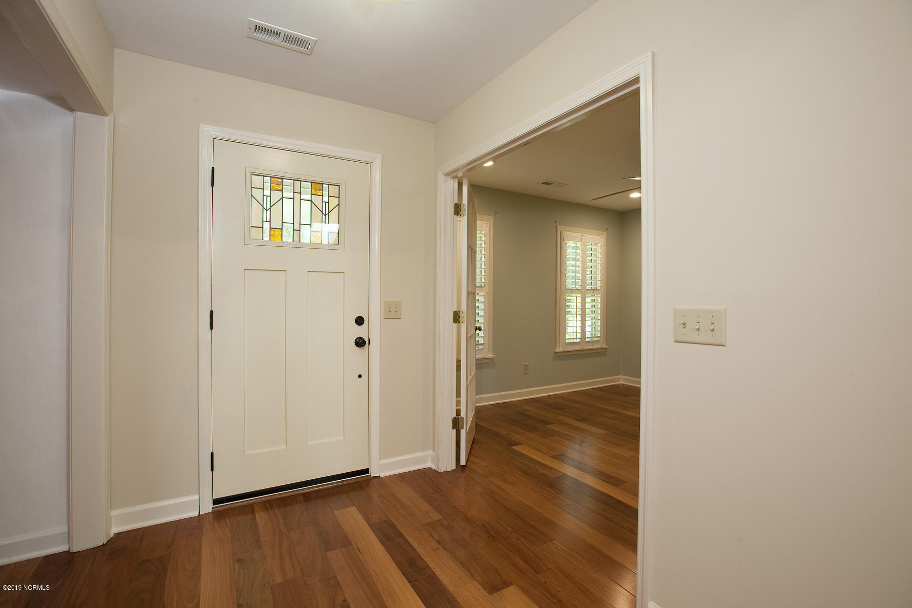 1509 Grove Point Road Wilmington, NC 28409 - Photo 3 of 37 grove point 1509 2foy shane_0396