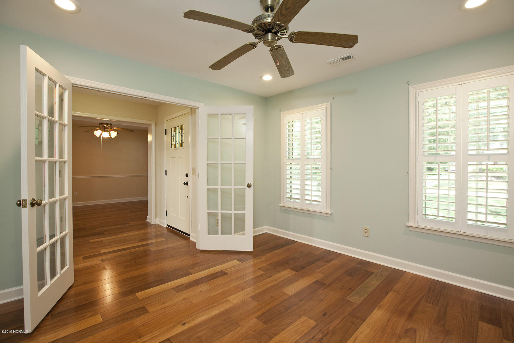 1509 Grove Point Road Wilmington, NC 28409 - Photo 4 of 37 grove point 1509 3office shane_0402