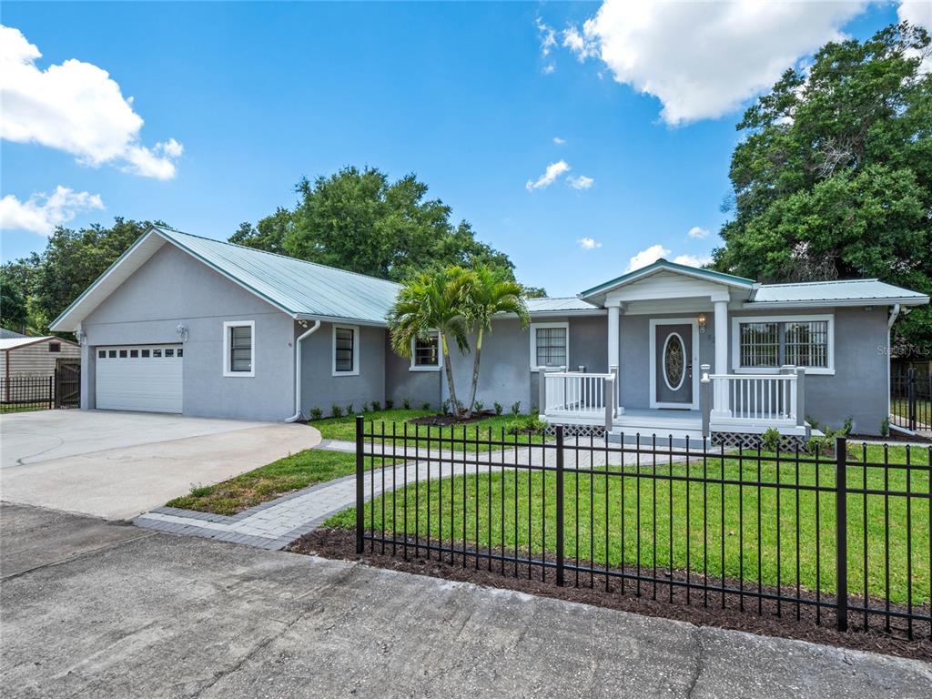 1227 Perkins Road Orlando, FL 32809 - Photo 1 of 1