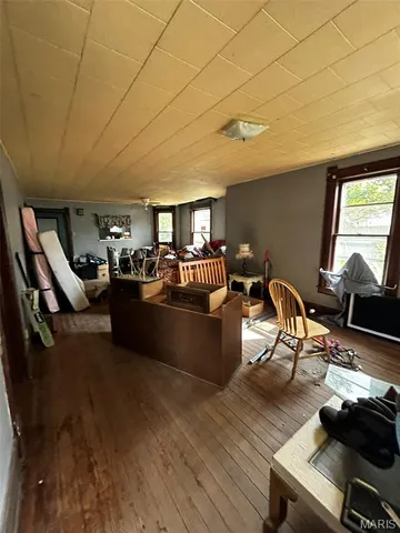 $30,000 | 111 South Elm Street, Nokomis, IL 62075