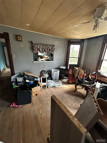 $30,000 | 111 South Elm Street, Nokomis, IL 62075