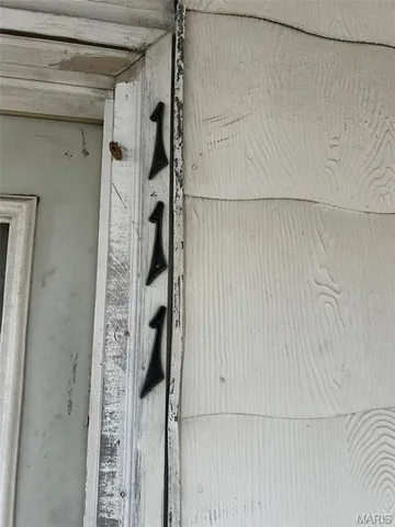 $30,000 | 111 South Elm Street, Nokomis, IL 62075