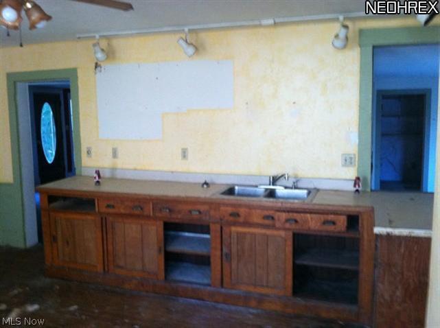 4194 Dayton Road Madison, OH 44057 - Photo 5 of 7 kitchen