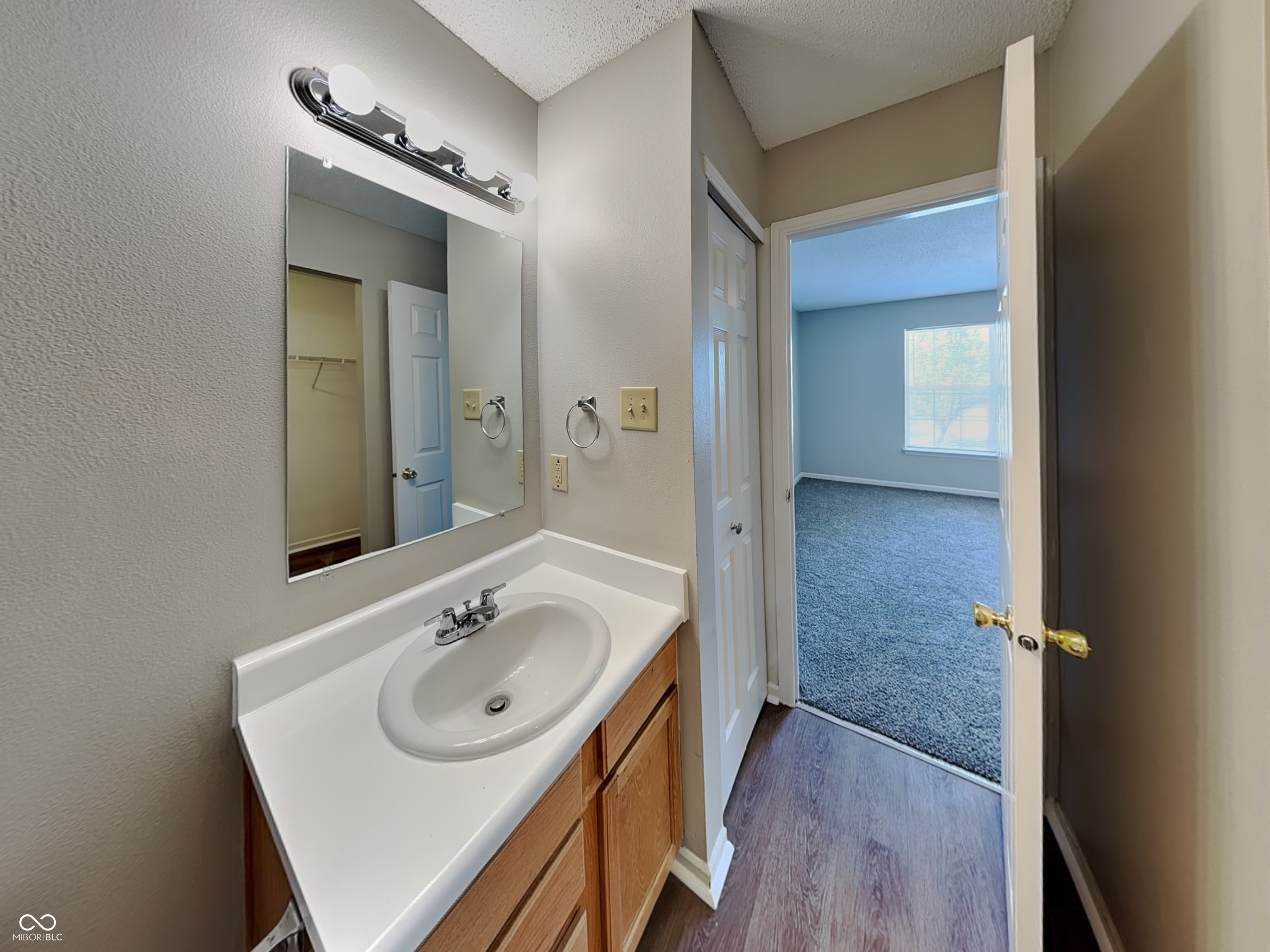 3129 Everbloom Way Indianapolis, IN 46217 - Photo 9 of 18