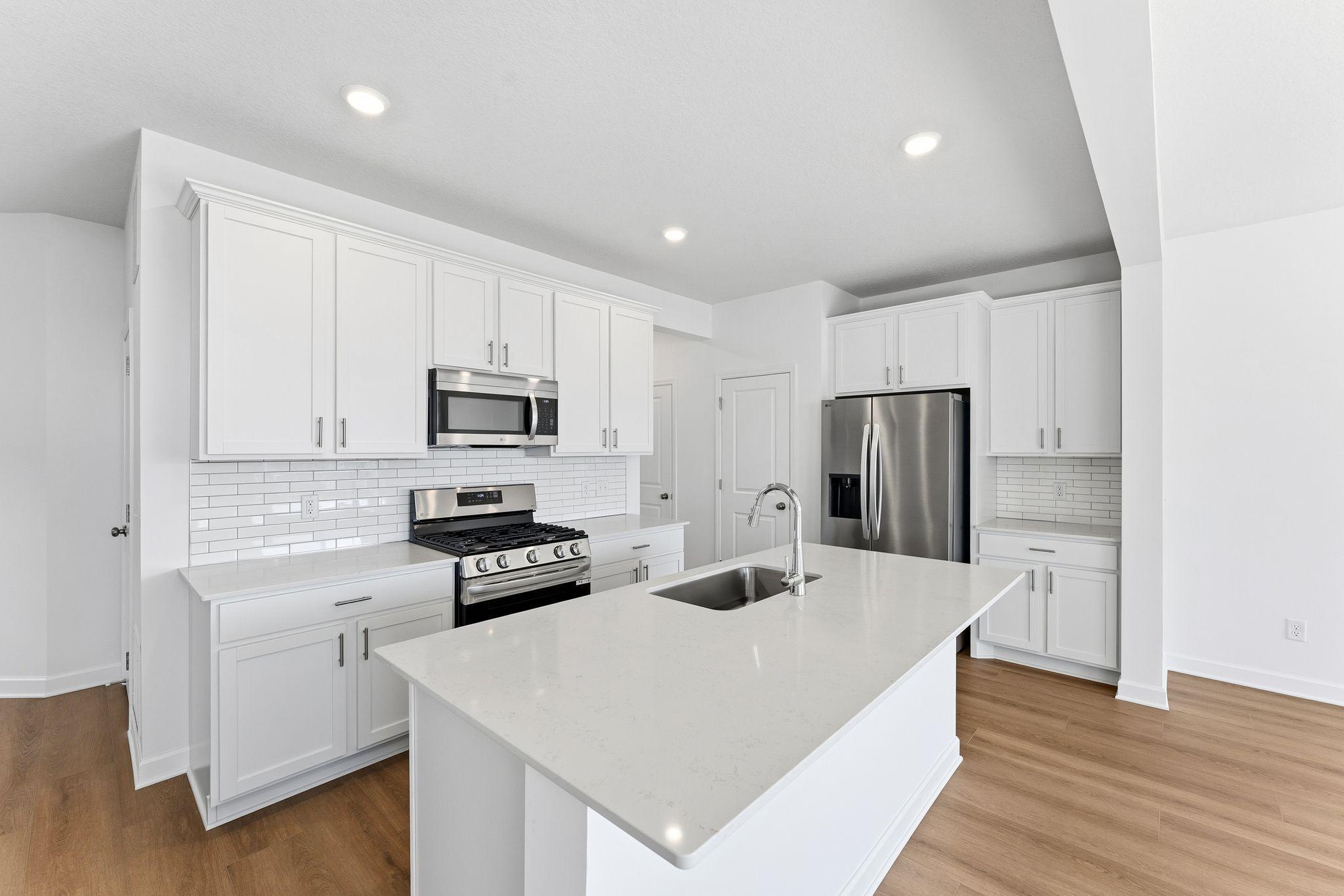 22375 Isla Way Rogers, MN 55374 - Photo 3 of 20