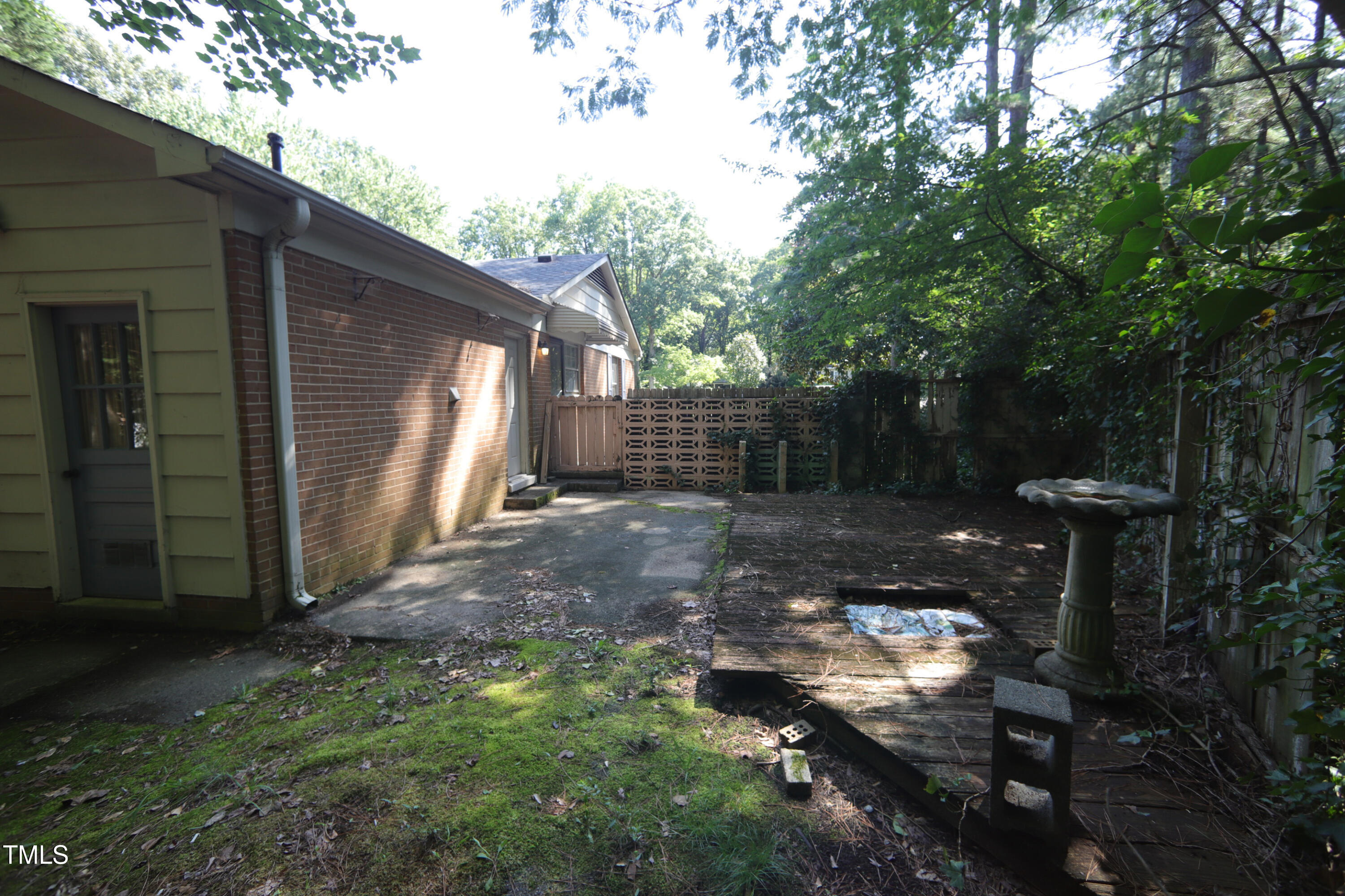 5617 Rangeley Drive Raleigh, NC 27609 - Photo 16 of 18 5617 Rangeley DrP