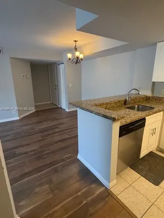 $258,900 | 10725 Cleary Boulevard, Unit 205, Plantation, FL 33324