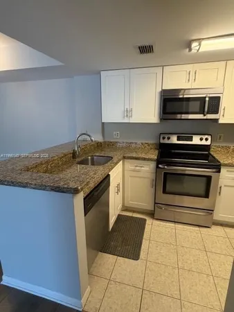 $258,900 | 10725 Cleary Boulevard, Unit 205, Plantation, FL 33324