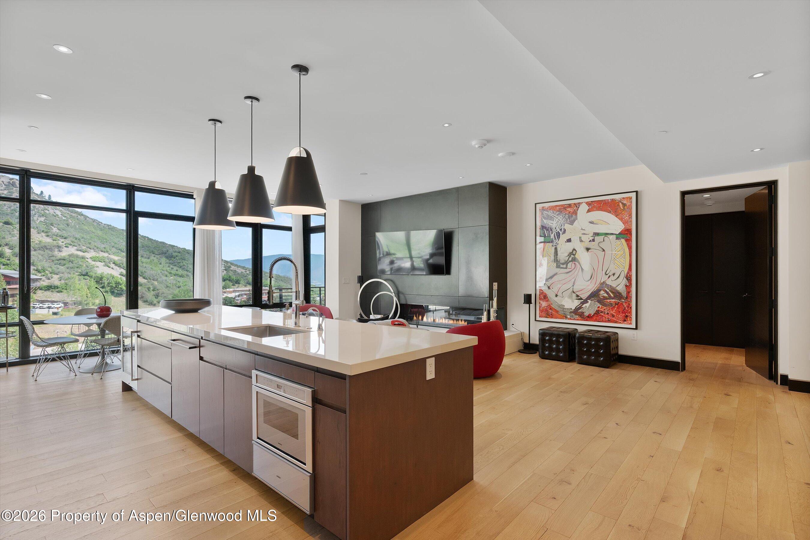 45 Wood Road, Unit 401 Snowmass Village, CO 81615 - Photo 4 of 42 03-45WoodRd401_26062203