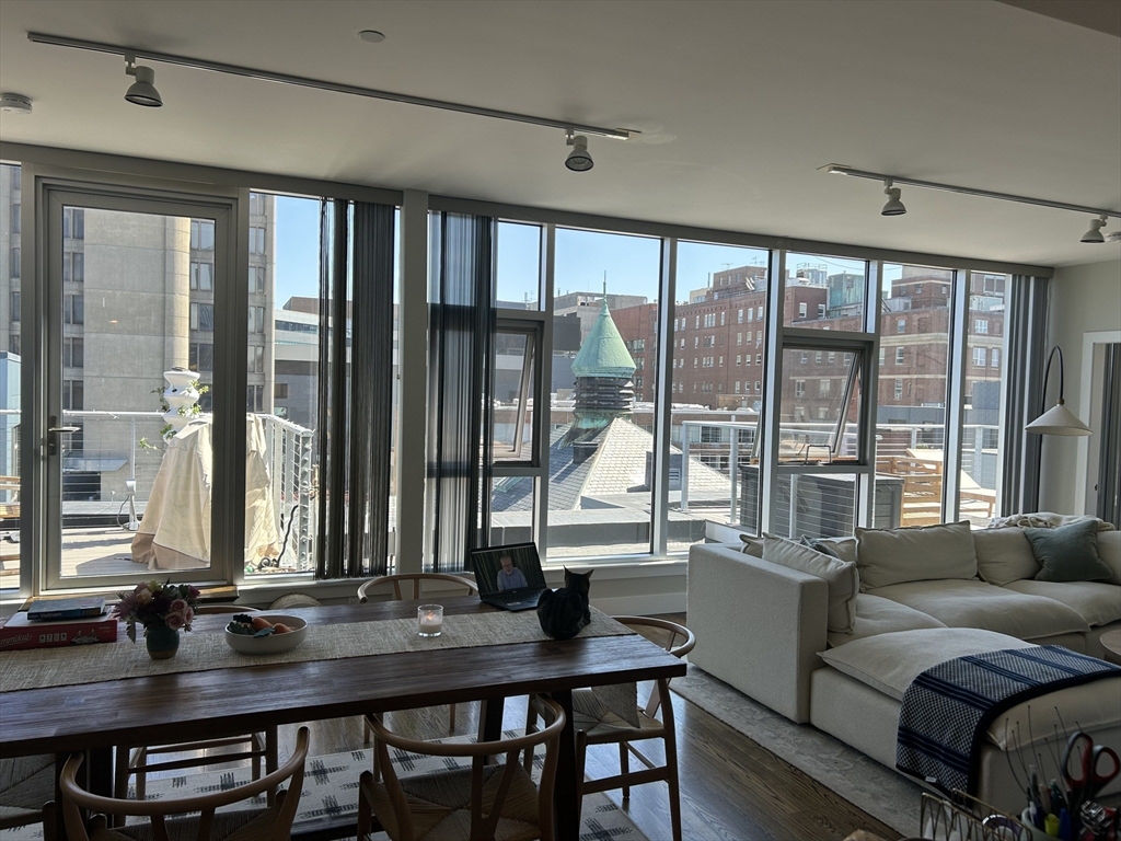 10 St George Street, Unit 602 Boston, MA 02118 - Photo 2 of 9