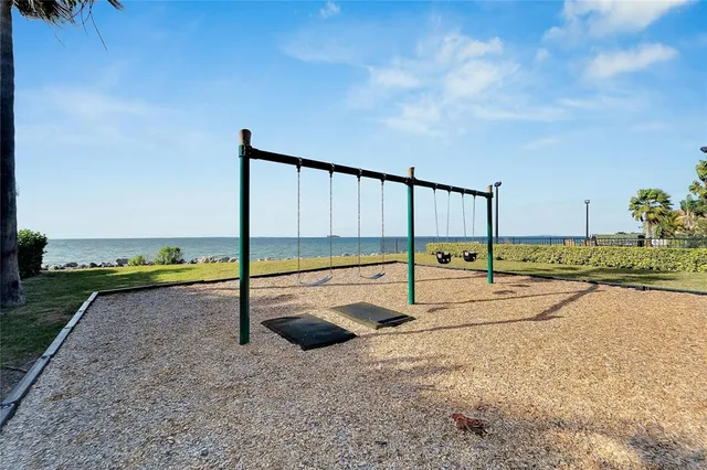 $995,000 | 1335 Jumana Loop, Apollo Beach, FL 33572