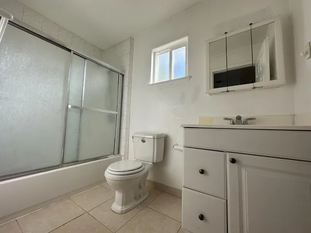 a view of an empty room with window