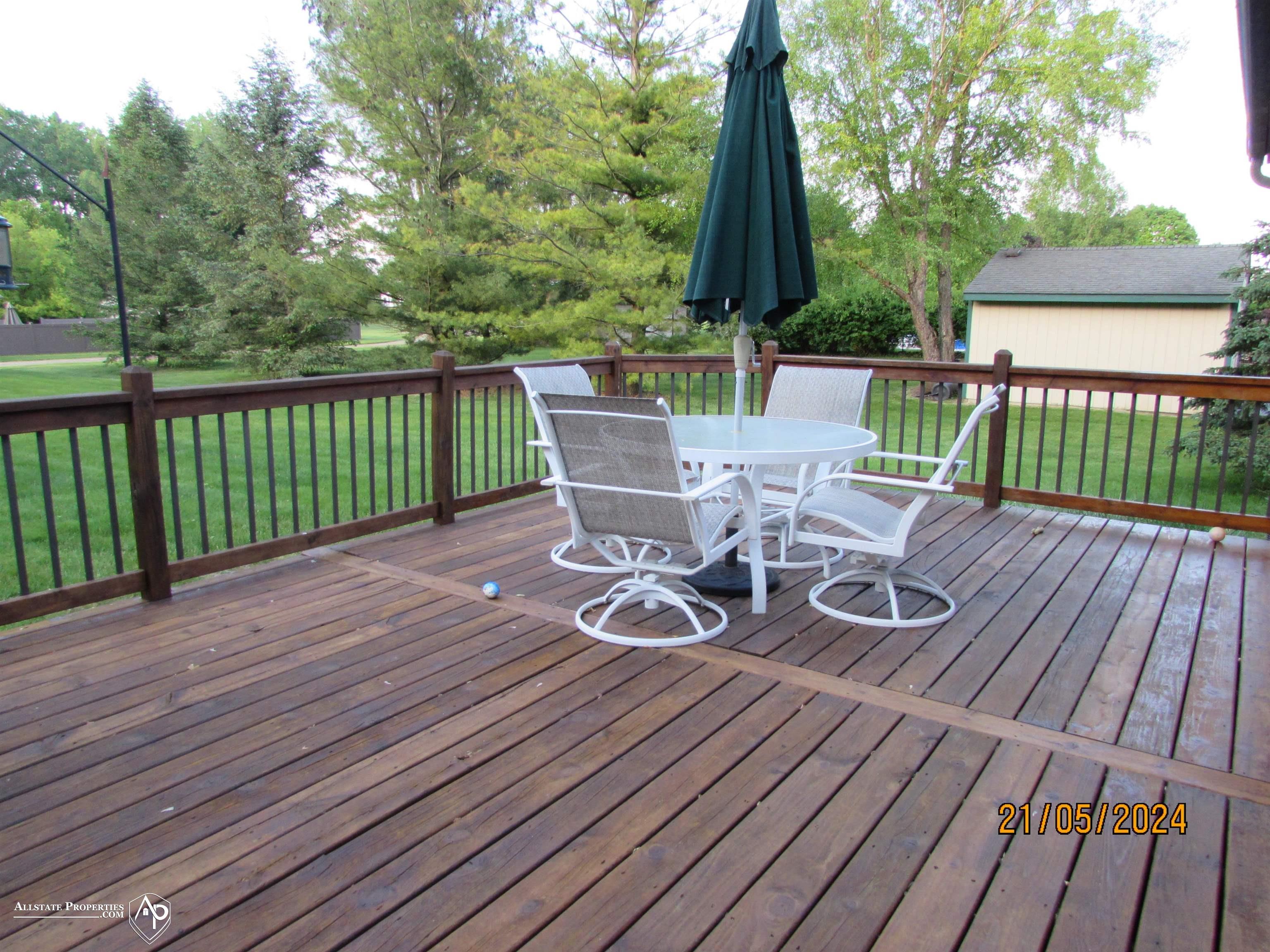 8025 East Potter Road Davison, MI 48423 - Photo 5 of 34