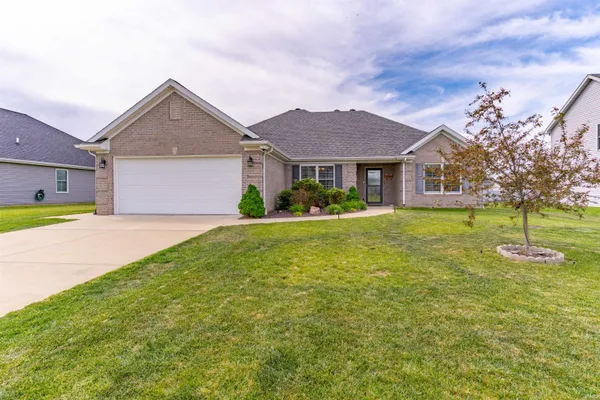 $339,900 | 7535 Tealwood Court, Evansville, IN 47715